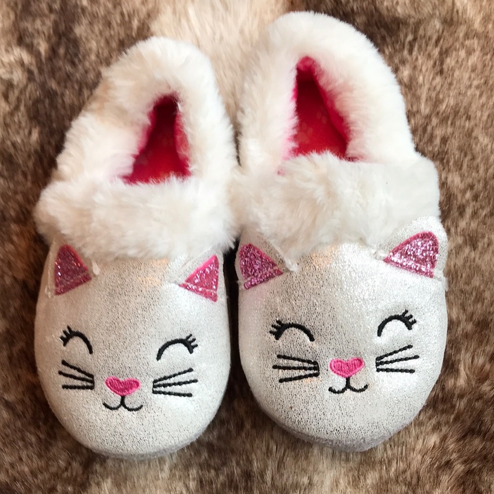 Silver and Pink Kitty Cat Slippers NWOT